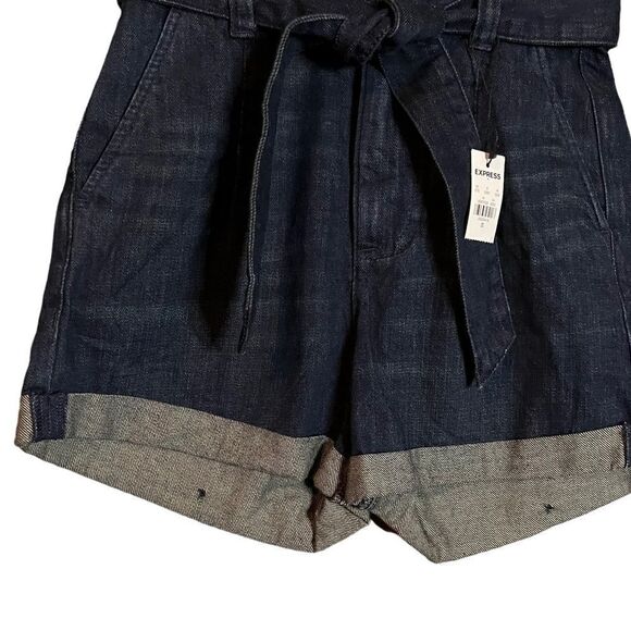 NWT! Dark wash super high rise shortie.‎ - Picture 9 of 9